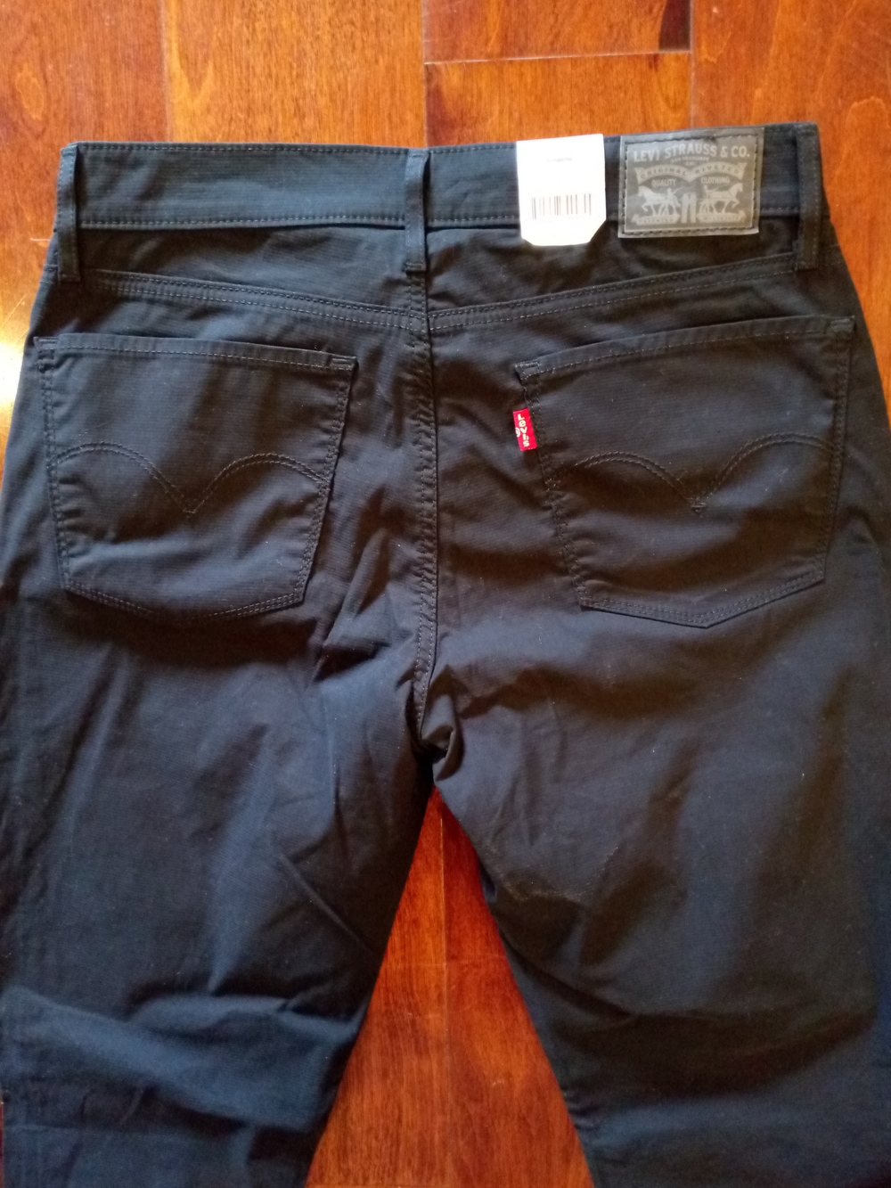 Levi's Black Back-Pocket Straight Jeans with Red Tab